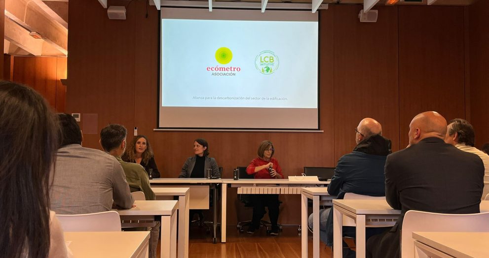 LCBI y Asociación Ecómetro unen fuerzas para acelerar la descarbonización del sector inmobiliario en España