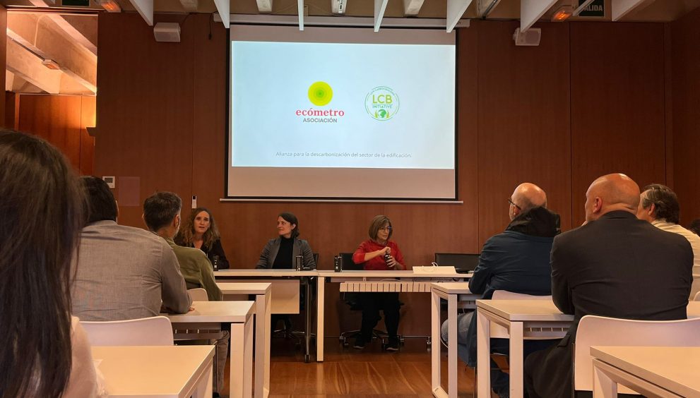 LCBI y Asociación Ecómetro unen fuerzas para acelerar la descarbonización del sector inmobiliario en España