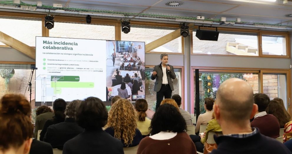 Diego Isabel La Moneda, cofundador y director de Foro NESI, durante el acto de presentación del II Informe de Avances hacia una Nueva Economía.
