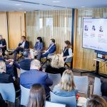 Los productos financieros con mayor ambición social y ambiental son residuales en España, pese al auge de la inversión sostenible